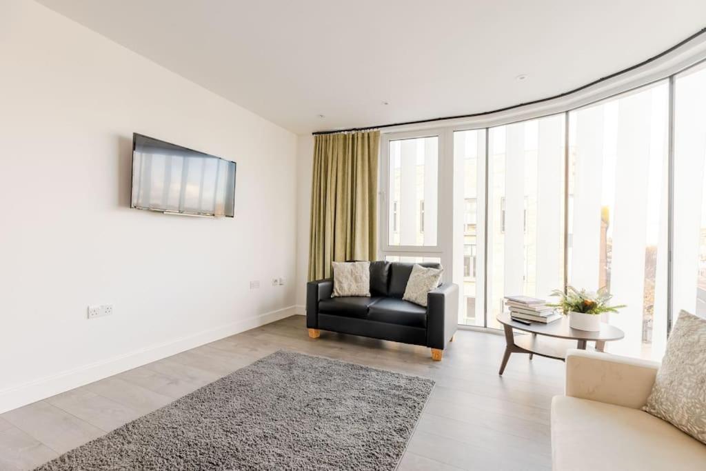 Vertigo Boutique Sleeps 4 London Kingston upon Thames  Extérieur photo